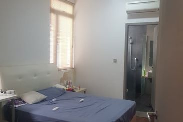 The Canal Garden South, Horizon Hills