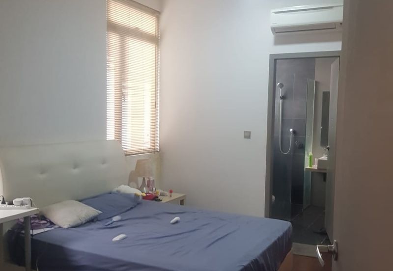 The Canal Garden South, Horizon Hills