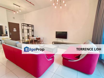 Conveniently located at the junction of accesses to Taman Mount Austin & JB, Johor, Johor Bahru