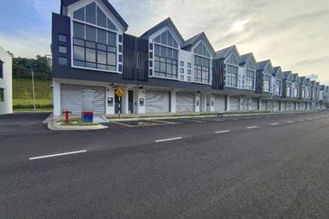 [Strategy location] Shoplot Bestari Perdang @ Pasir Gudang for Rent