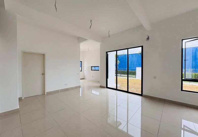 [Coner Unit] Eco World Harizon Camdon for Sale