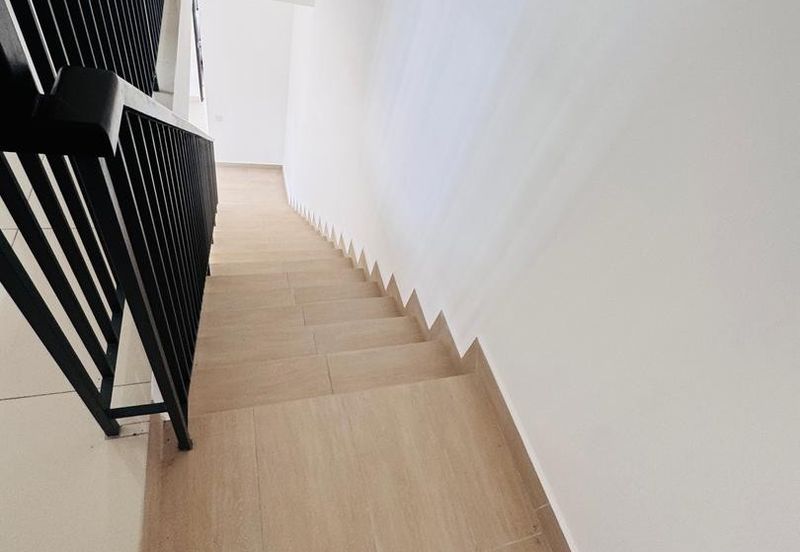 [Coner Unit] Eco World Harizon Camdon for Sale