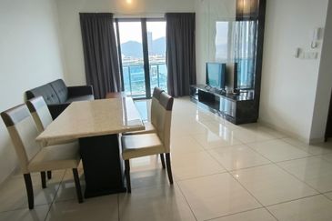 Queens Residences @ Queens Waterfront