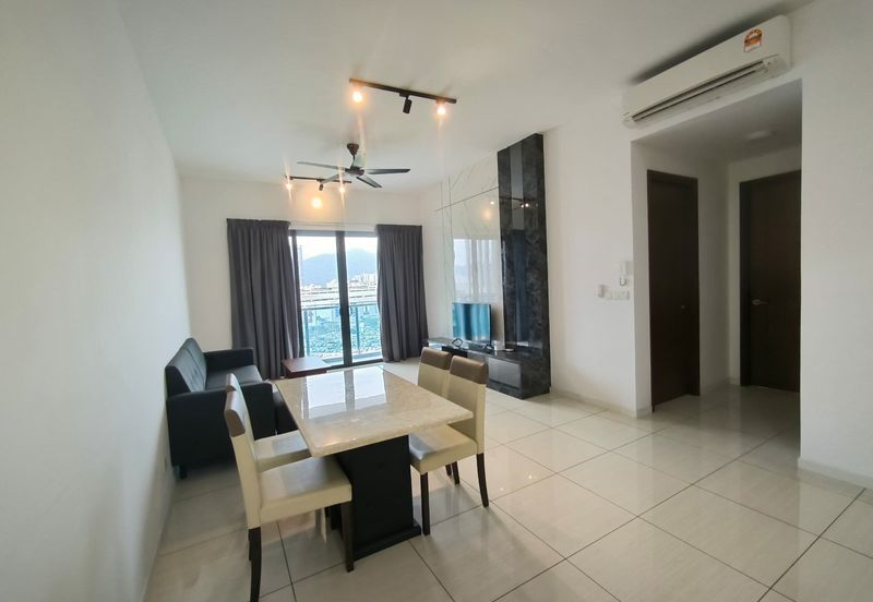 Queens Residences @ Queens Waterfront