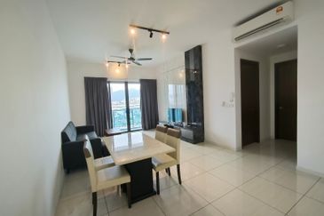 Queens Residences @ Queens Waterfront