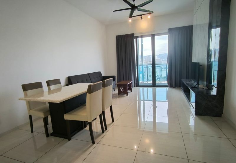 Queens Residences @ Queens Waterfront