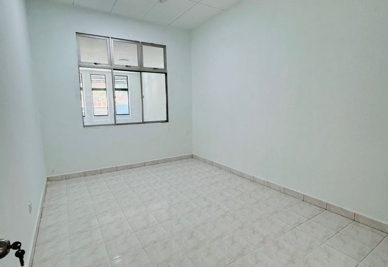 BANDAR AMANJAYA (ZON MAWAR)