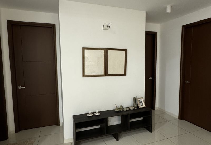 Queens Residences @ Queens Waterfront