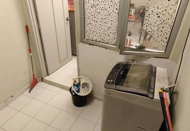 SU1 Pangsapuri Sri Utama Utem Melaka Apartment for Sale