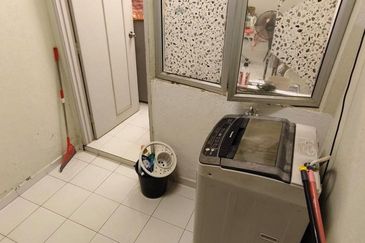 SU1 Pangsapuri Sri Utama Utem Melaka Apartment for Sale