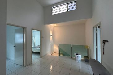 Taman Muzaffar Heights