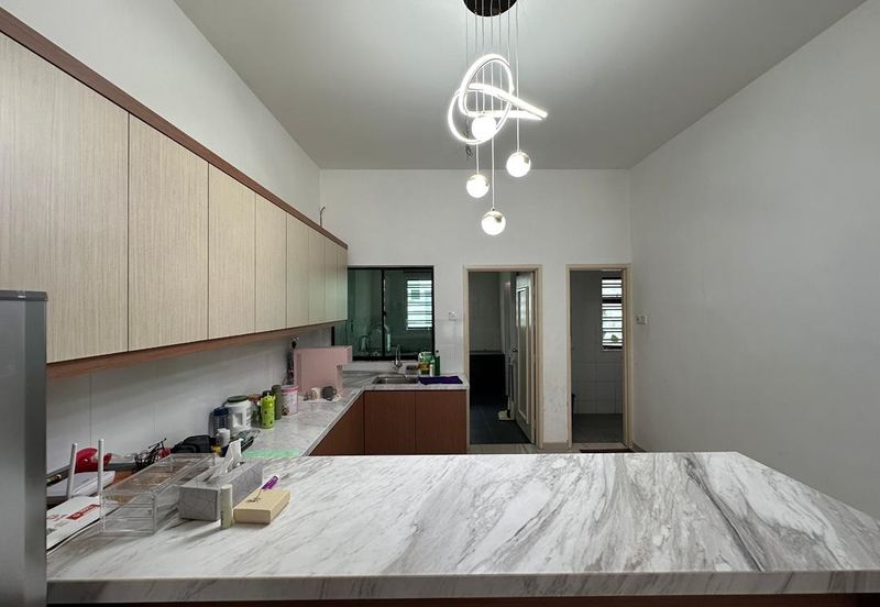 Taman Muzaffar Heights