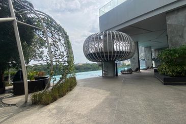 SkyLuxe On The Park @ Bukit Jalil