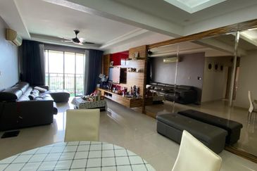 Rivercity Condominium