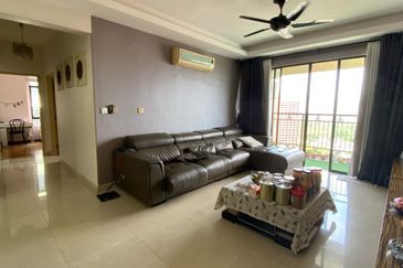 Rivercity Condominium