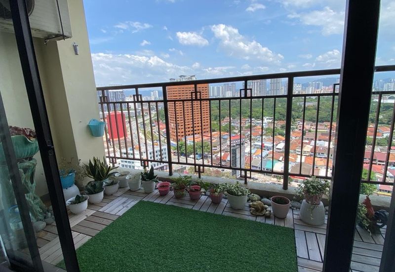 Rivercity Condominium