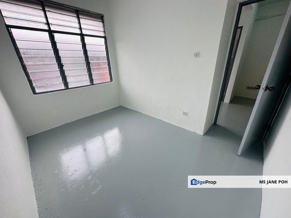 Flat Taman Sri Indah, balik pulau for Rent, Penang, Balik Pulau