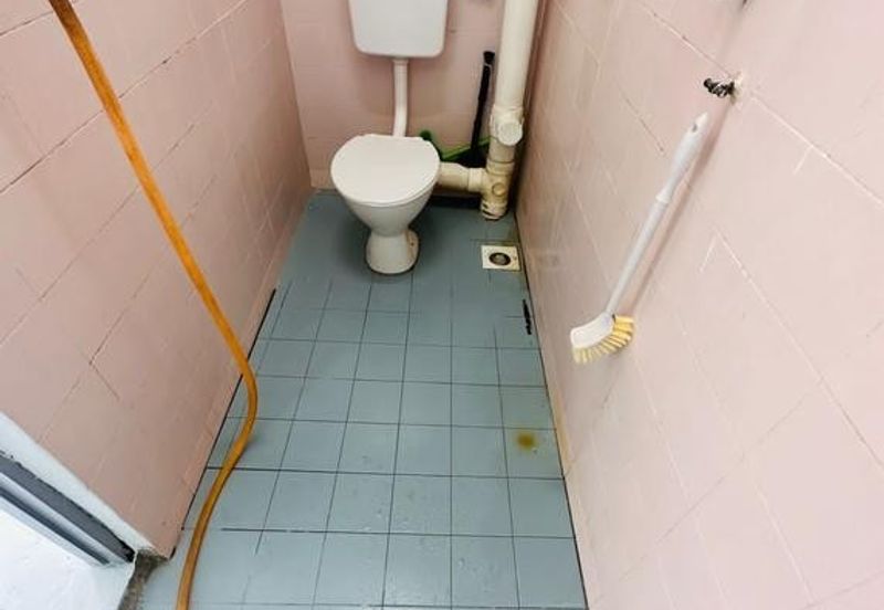 Flat Taman Sri Indah, balik pulau for Rent