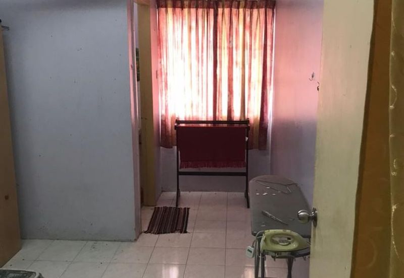 TAMAN GAMBANG DAMAI/DESA HIJAUAN