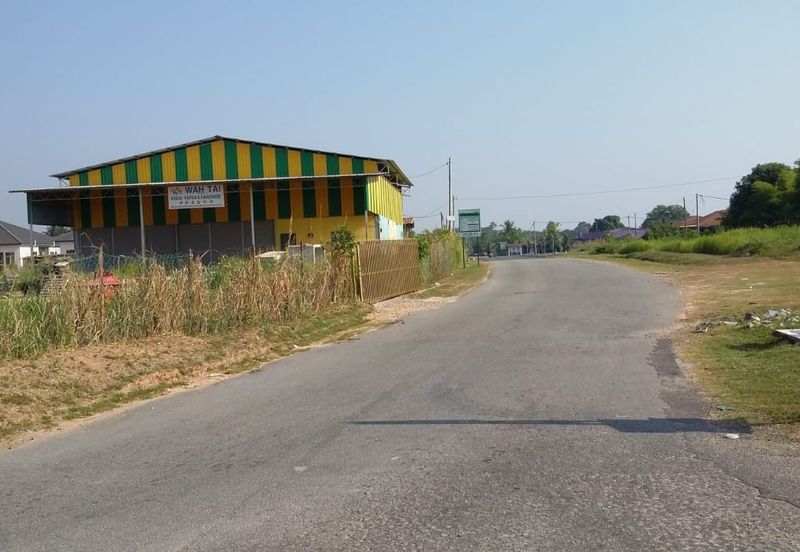 Land at Taman lambaian Gurun kedah for rent