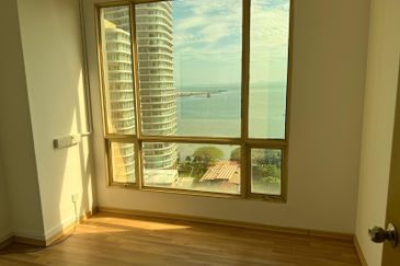 Menara Gurney office at Gurney Tower for Rent