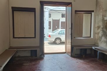 Shop at Georgetown Love Lane Heritage for Rent