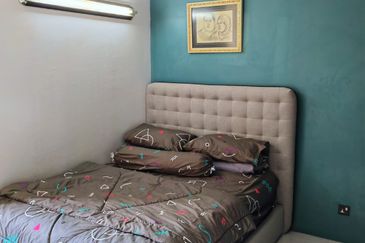 Relau Vista Apartment for sale