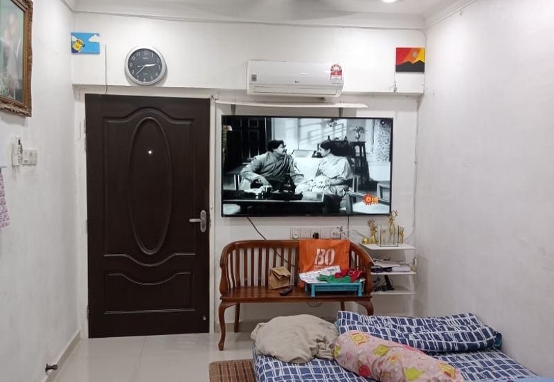 Flat Solok Sungai Ara for Sale