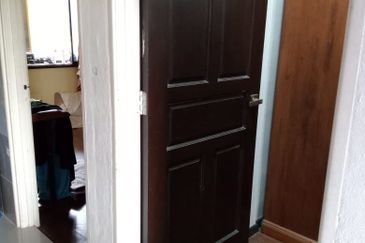 Flat Solok Sungai Ara for Sale