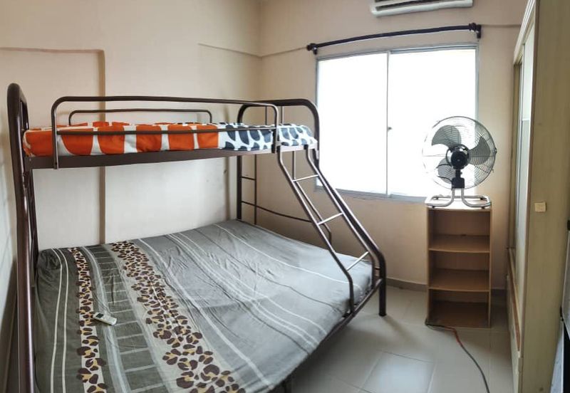 Taman Sri Idaman Apartment