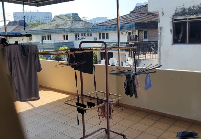 Double Storey Semi D at Solok pantai jerjak for Sale