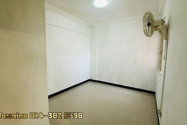 Greenlane Heights Block E