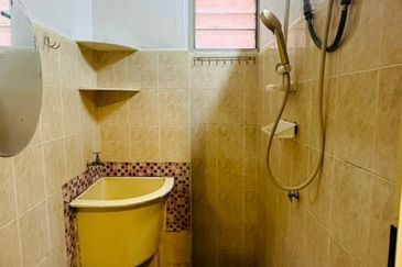 Greenlane Heights Block E