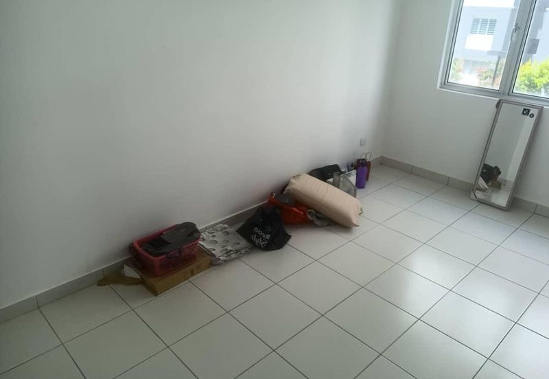 Karisma Apartment @ Eco Majestic