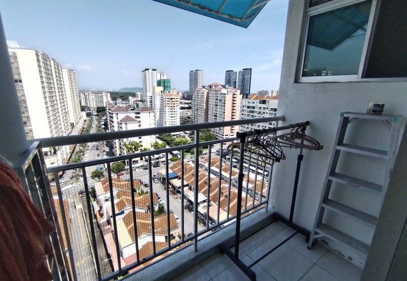 Damai Vista Apartment