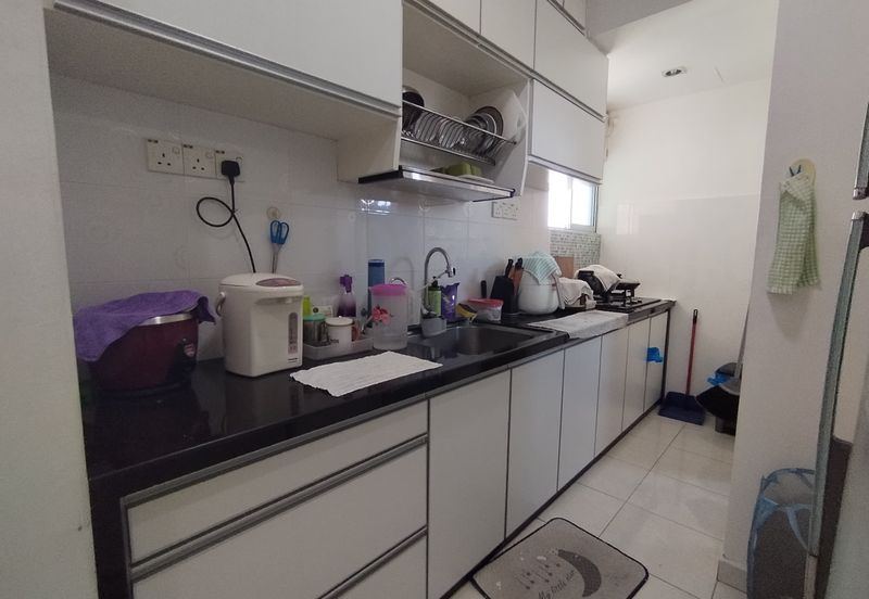 Damai Vista Apartment