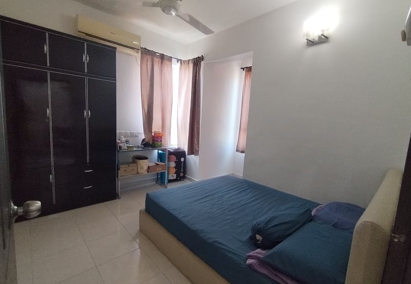 Damai Vista Apartment