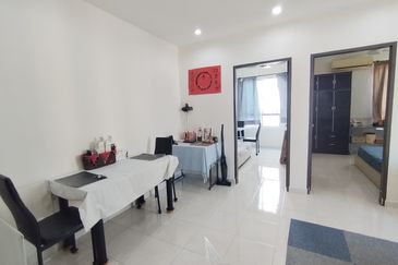 Damai Vista Apartment