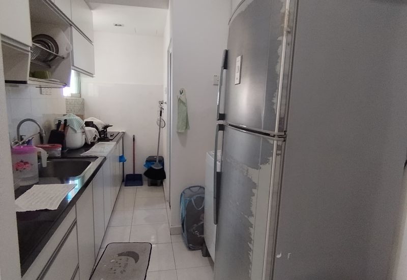 Damai Vista Apartment