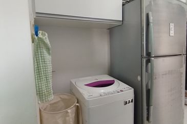 Damai Vista Apartment