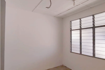 Single Storey PPRM Parit Raja at Kuala Rompin @Pahang for Sale