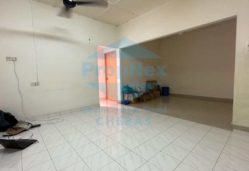 Taman Taynton (Taynton View)