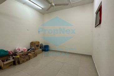 Taman Taynton (Taynton View)