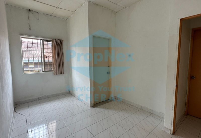 Taman Taynton (Taynton View)