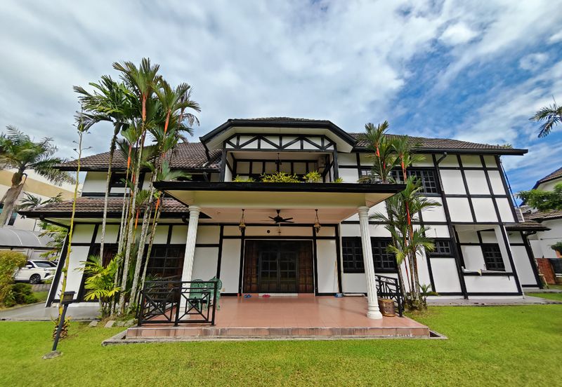 SL 8, Bandar Sungai Long