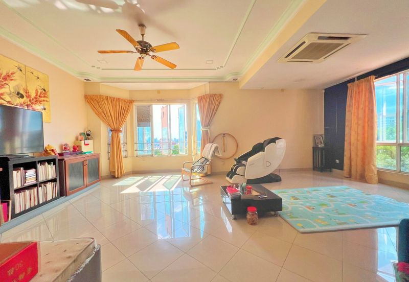 Pinggiran Bukit Segar 