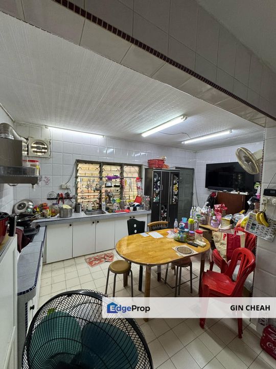 Taman Sri Bahagia, 2 Storey Terrace House For Sale, Freehold, Limited Unit, Kitchen Extended, Good Location, Selangor, Cheras