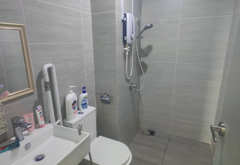 Lakefield Residences, Tropicana Heights