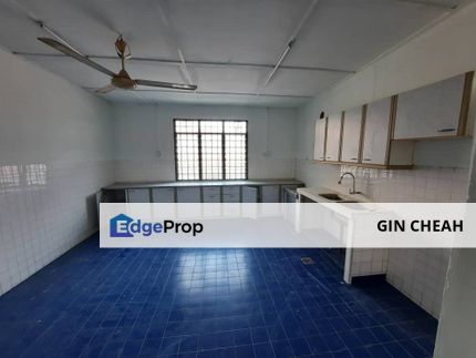 Taman Bukit Cheras In Len Seng, Single Storey Terrace House For Sale, Newly Touch Up, Fully Extended Kitchen, Big Land Area, Kuala Lumpur, Cheras