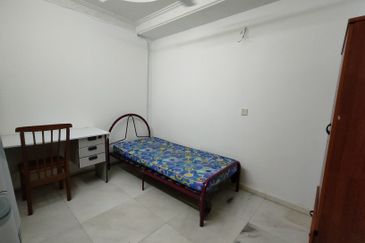 Taman Connaught (Sri Cendekia)